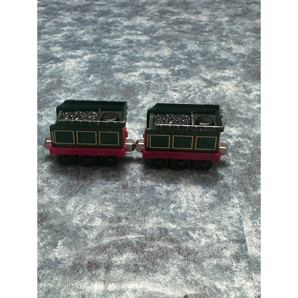 Thomas & Friends Emily’s Tenders Green and Red Twin Coal